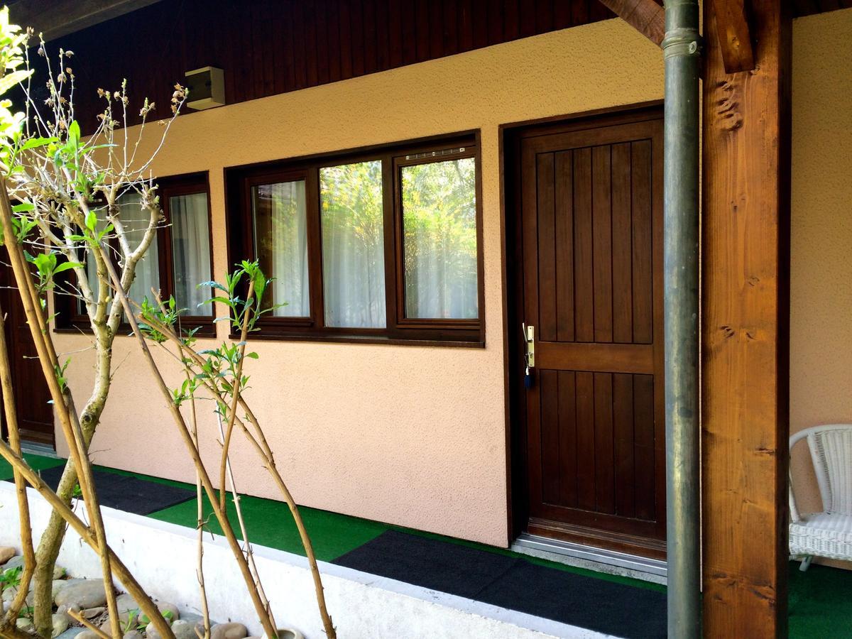 La Ferme de Thoudiere Saint-Étienne-de-Saint-Geoirs Buitenkant foto